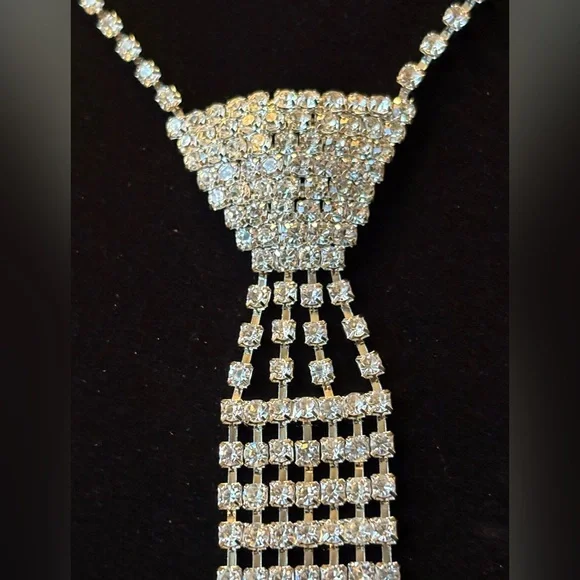 Rhinestone Necktie Necklace - Picture 3 of 5